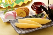 【12/27～順次配送 予約販売】小田原籠清 伊達巻(中)1本